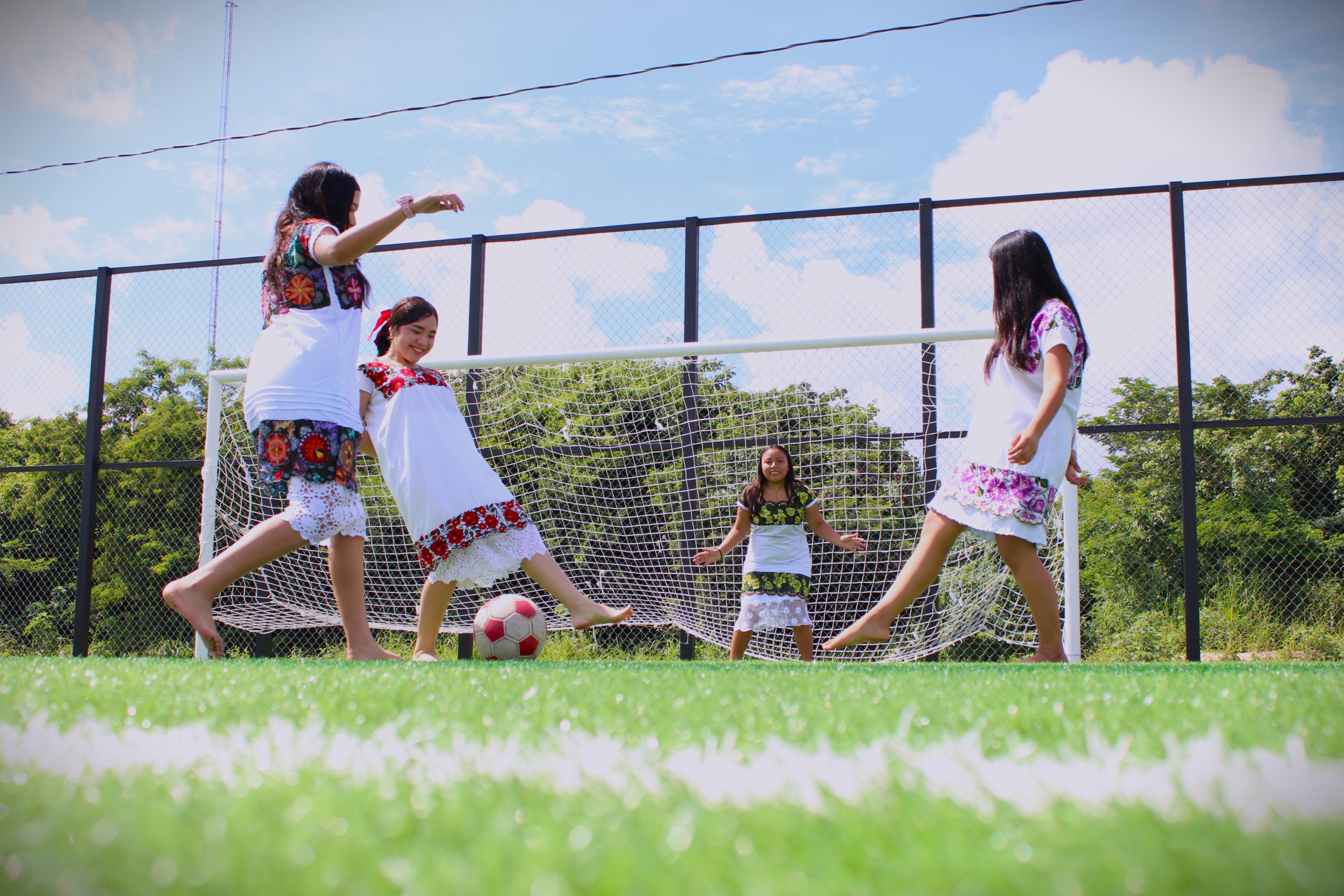 A01-tejiendo-suenos-mariana-hernandez-garcia